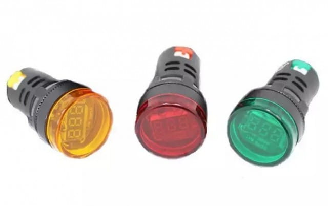 Woltomierz panelowy LED