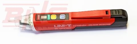UT12D-EU tester napiecia