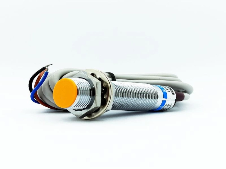 LJ18A3-5-Z/AX Czujnik indukcyjny