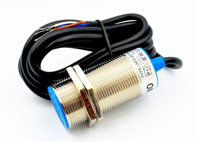 LM30-3010NC czujnik indukcyjny