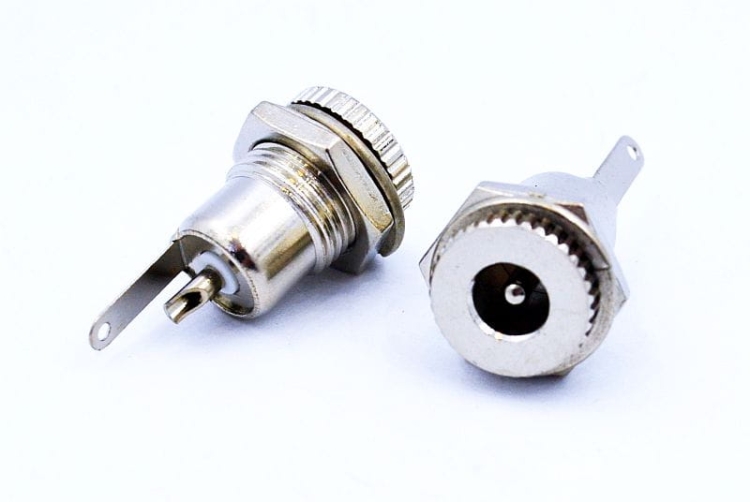 gniazdo zasilające DC