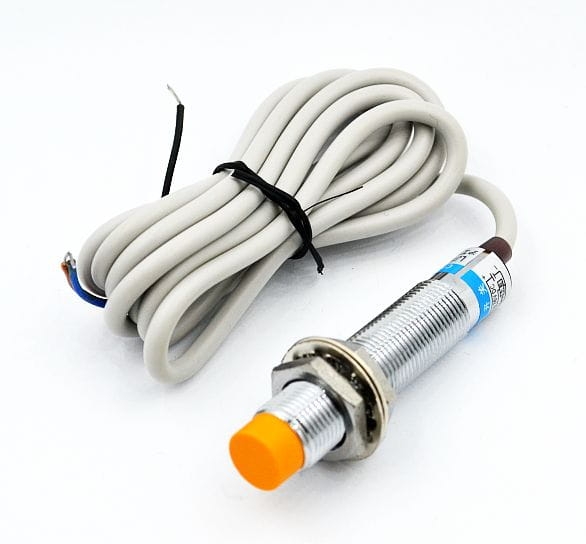 LJ12A3-4-Z/BY czujnik indukcyjny