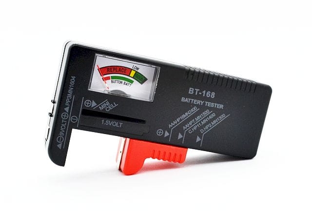 BT-268 tester baterii - analogowy