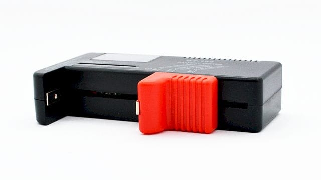 BT-268 tester baterii - analogowy