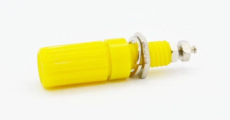 Gniazdo bananowe na panel długie II żółty