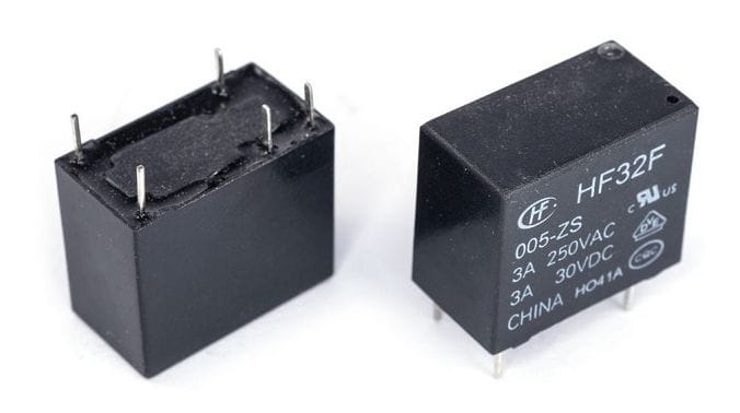 HF32F/012-ZS3 przekaźnik elektromagnetyczny SPDT
