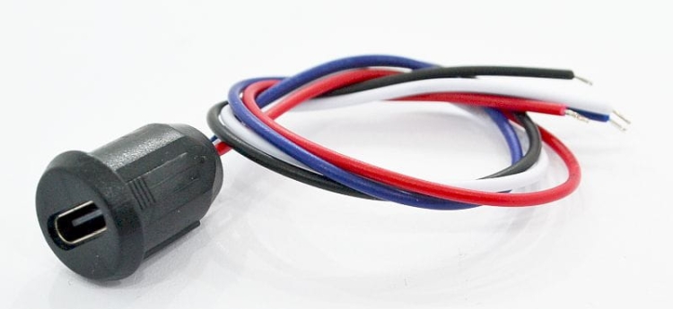 Gniazdo USB-C 4 przewody do obudowy na zatrzask