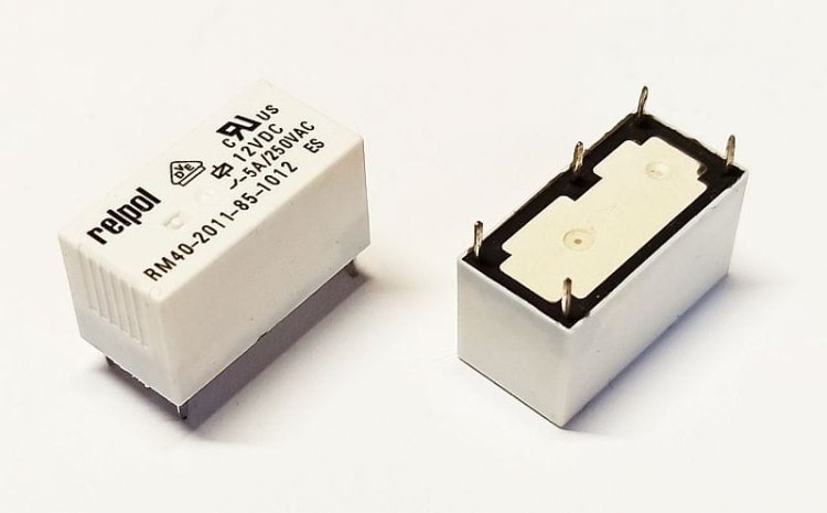 RM40-2011-85-1012 przekaźnik elektromagnetyczny SPDT