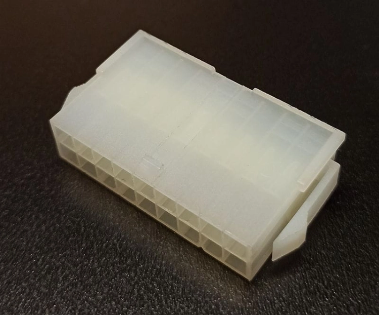 MFH18M wtyk na przewód