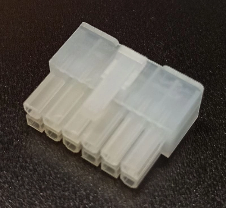 MFH12F gniazdo na kabel