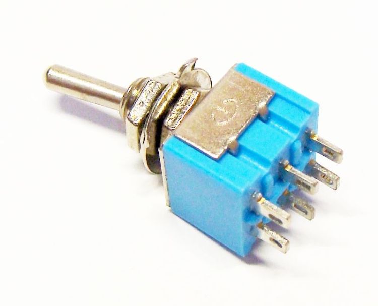 MTS212 przełącznik dźwigniowy