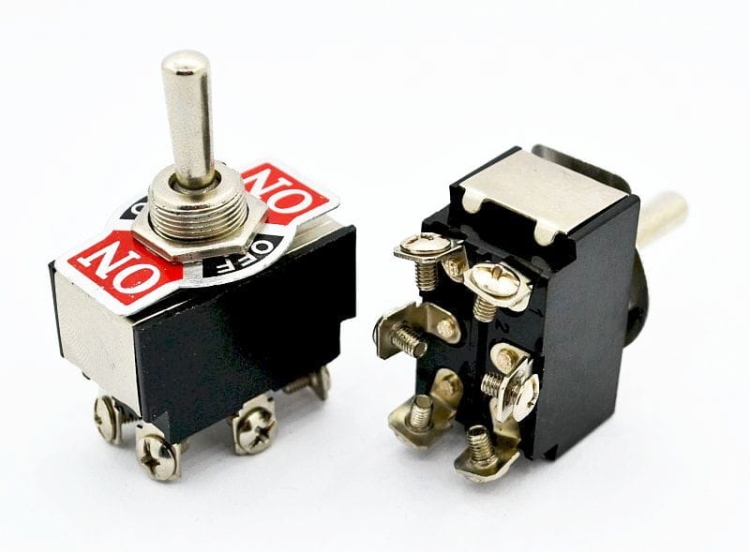 KN3(B)-213A przełącznik dźwigniowy