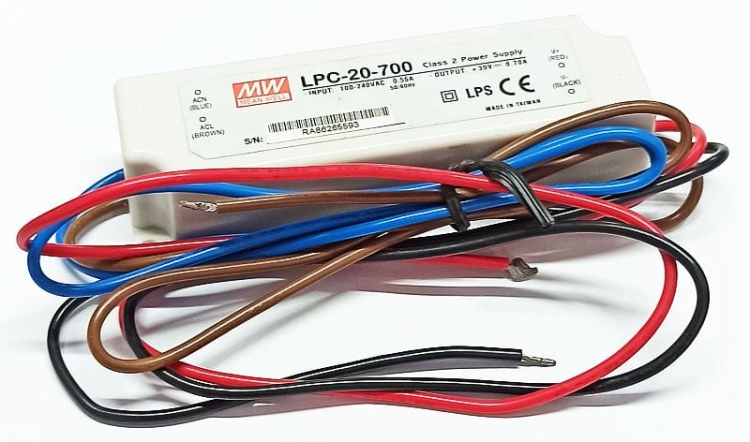 LPC-20-700 zasilacz impulsowy.jpg