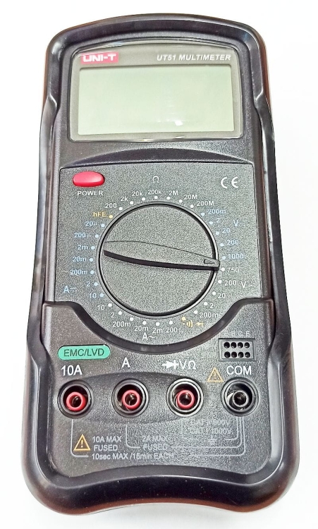 UT-51 miernik uniwersalny.jpg