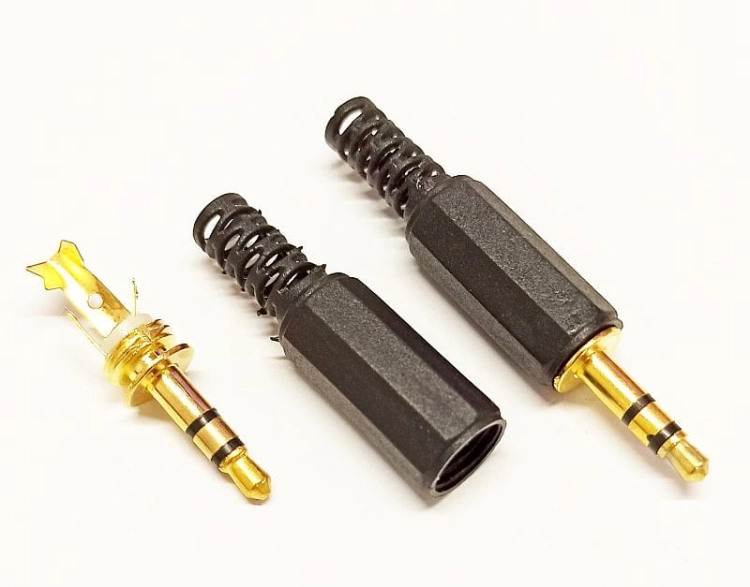 Wtyk JACK 3,5mm stereo, obudowa plastikowa