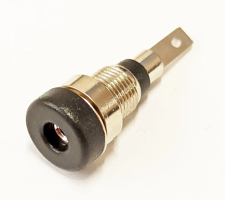 24.103.2 gniazdo bananowe 2mm.jpg