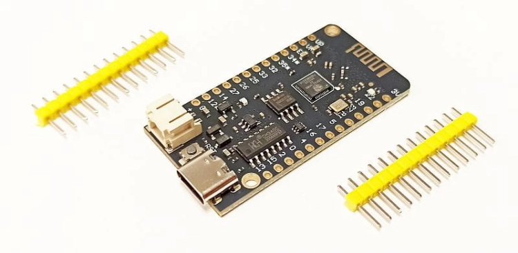 Moduł ESP32 WIFI + Bluetooth LoLin32, USB-C