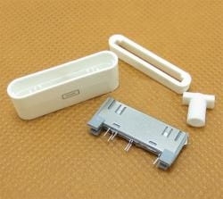 Wtyk IPHONE 4 montowany na przewód